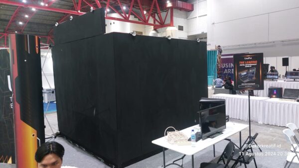 backdrop stand booth